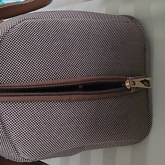 London Fog travel bag - Picture 3 of 8